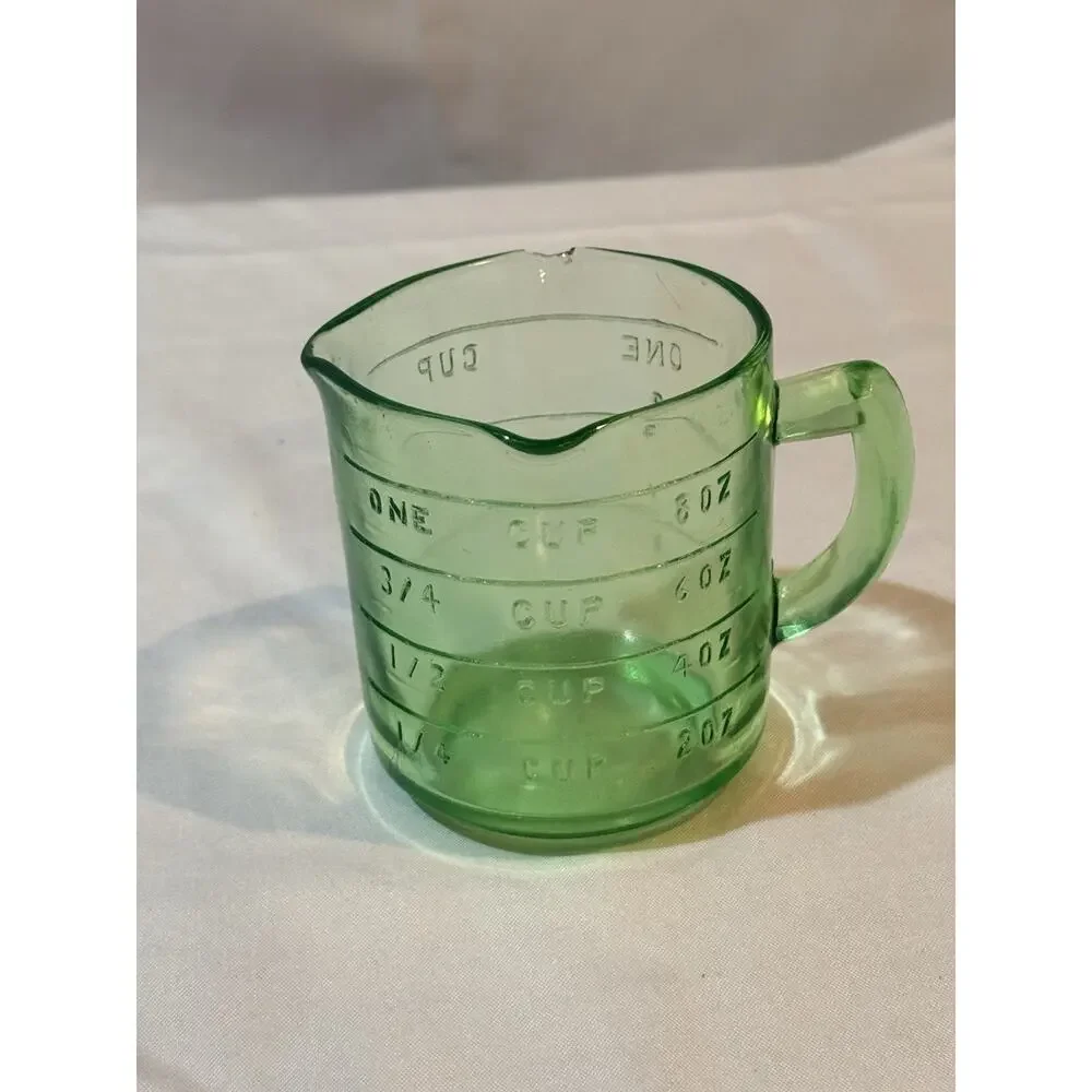 Vintage Anchor Hocking Green Depression Glass Cup Measuring Cup Possible Uranium